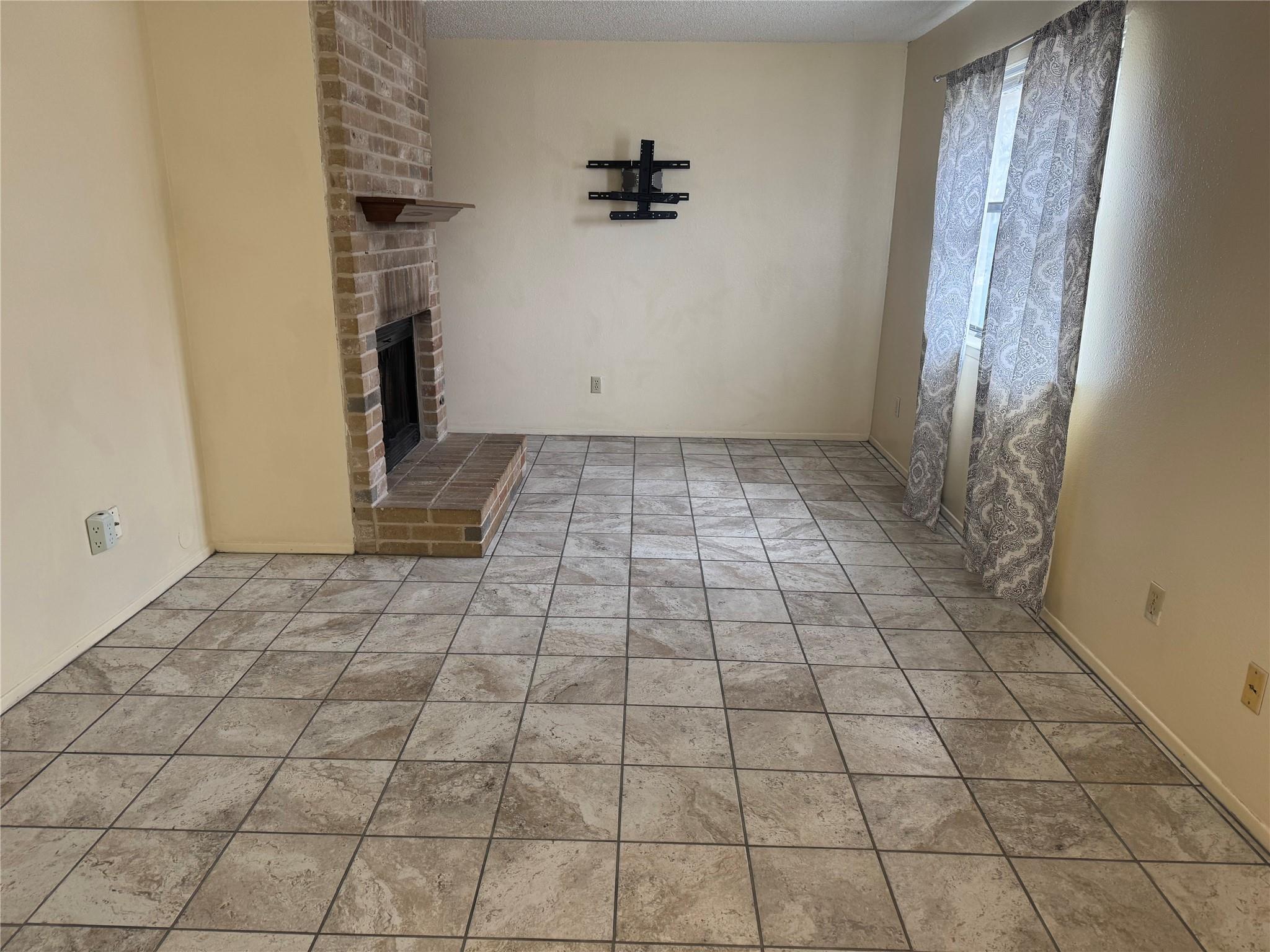 12810 E Hymeadow Dr A Property Photo 6