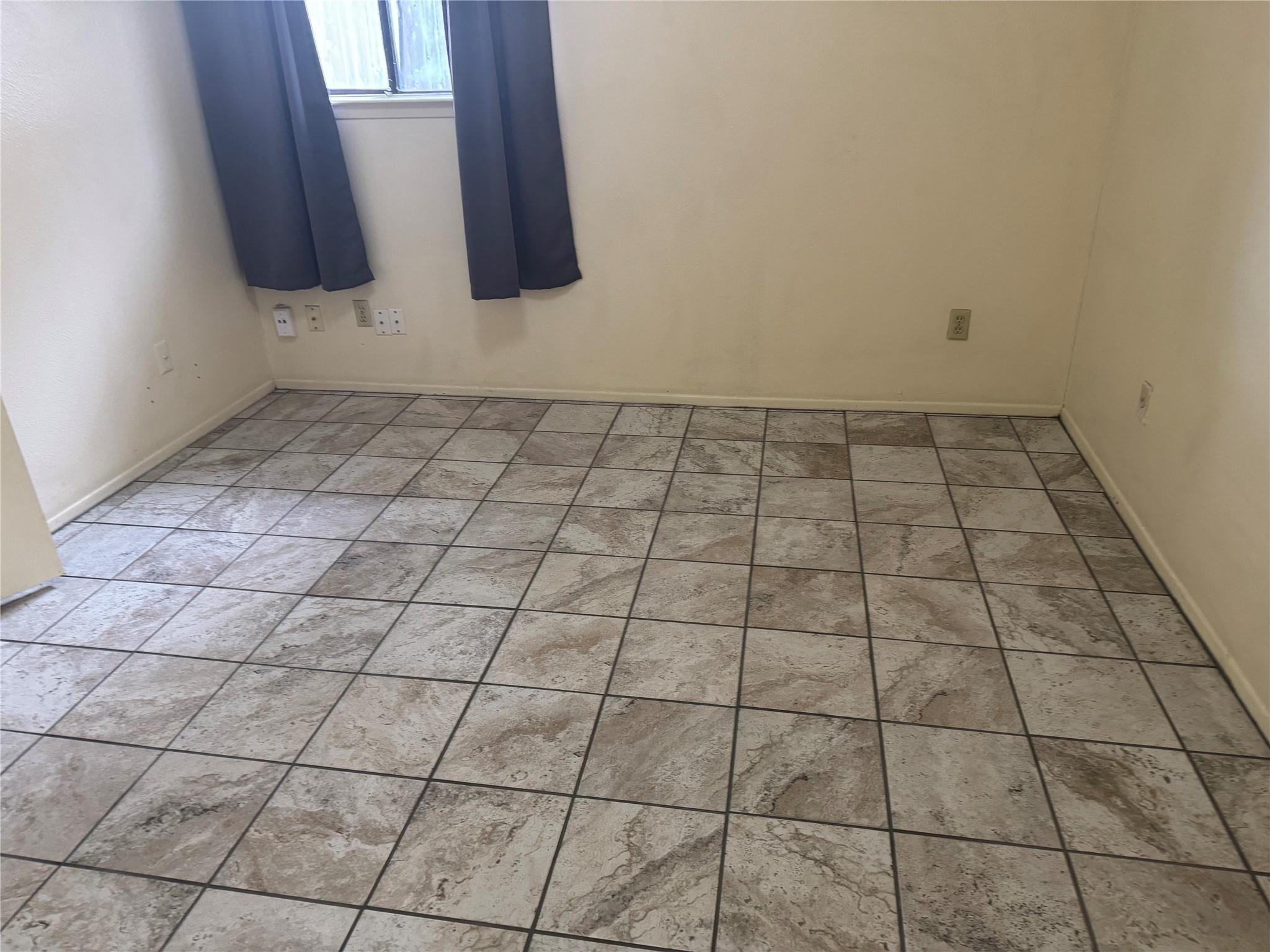 12810 E Hymeadow Dr A Property Photo 10