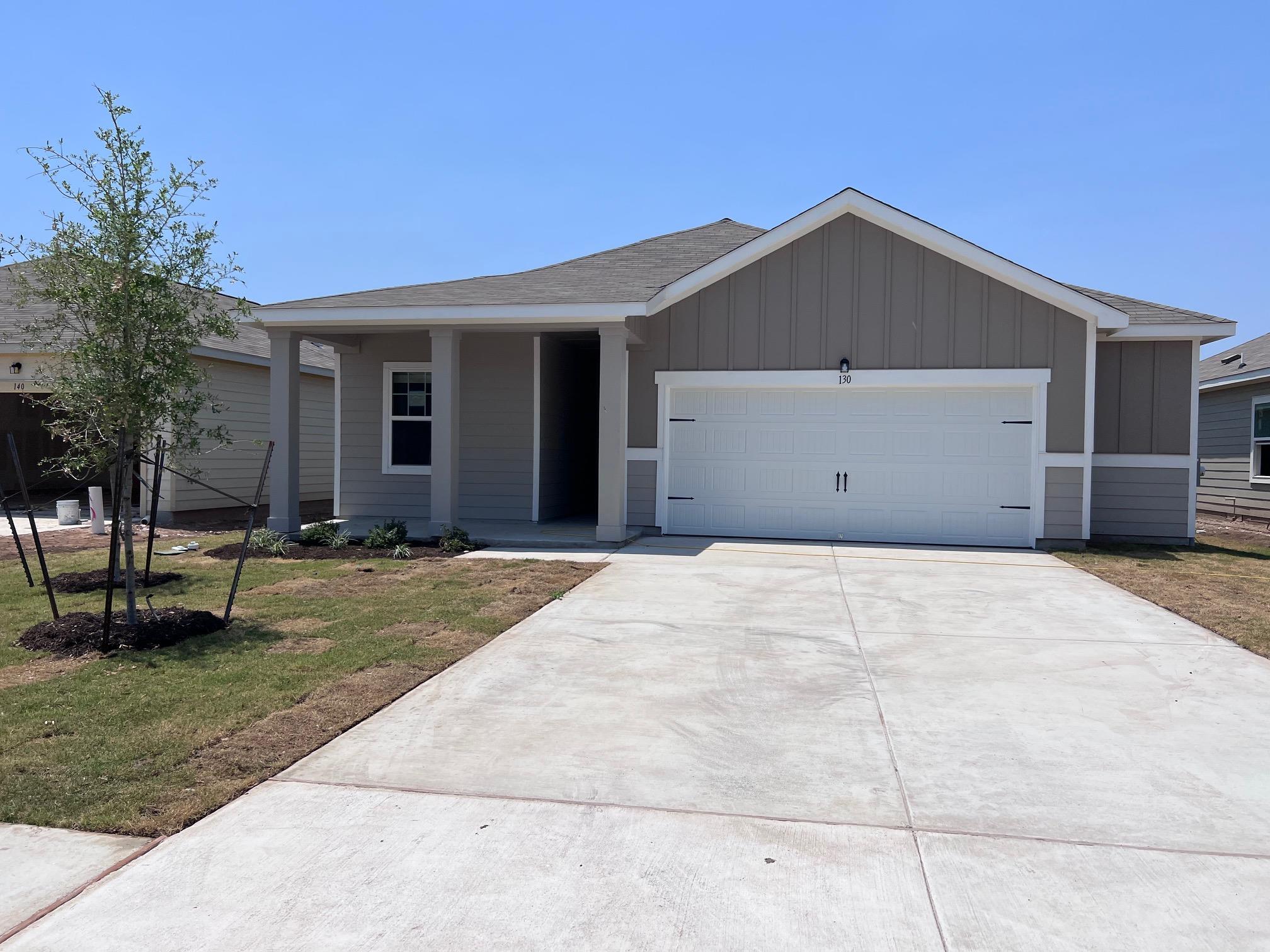 130 Rubrum Rd Property Photo 1