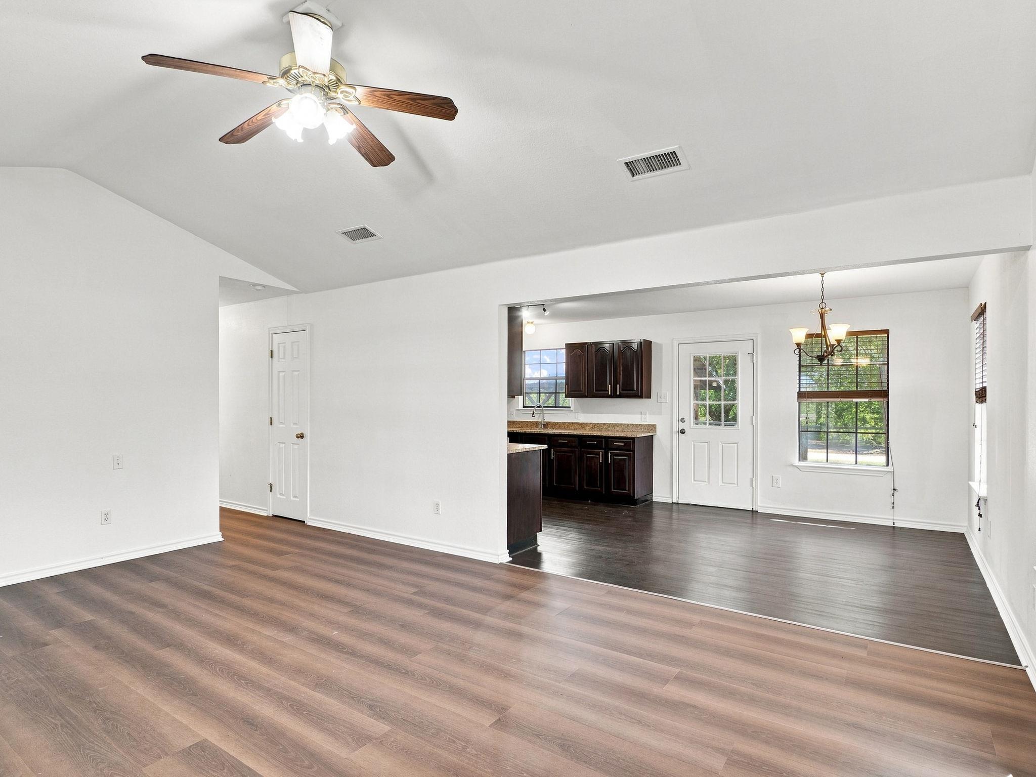 1303 Lovers Ln Property Photo 8