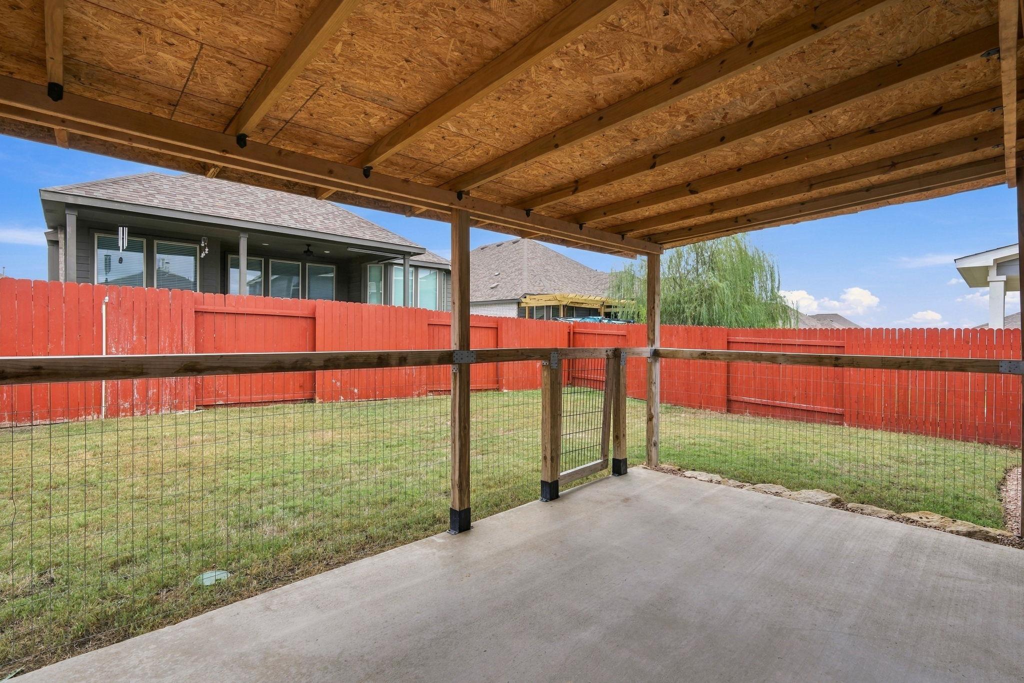 439 Spinnaker Loop Property Photo 24