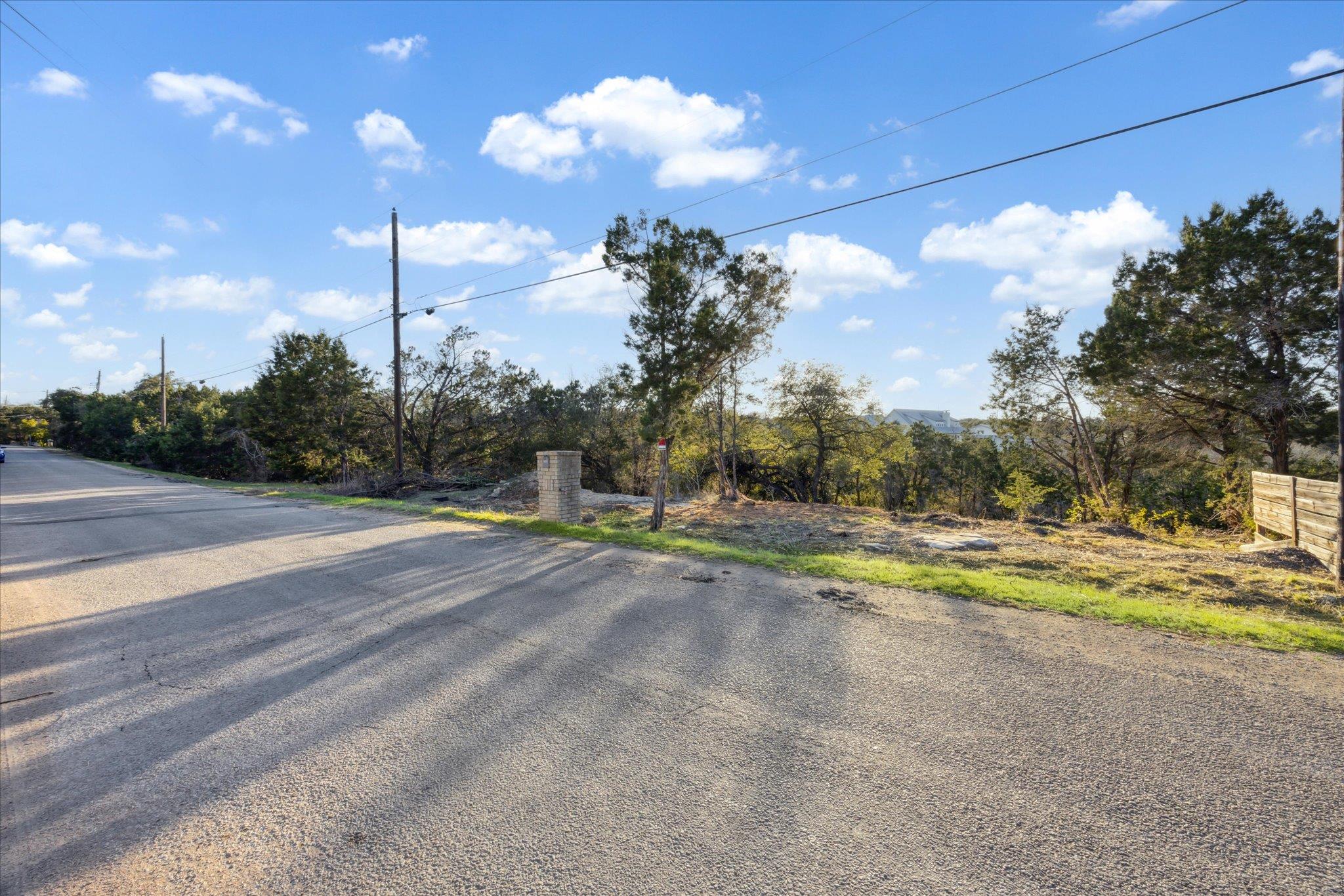 1608 Westward Ho Trl Property Photo 5