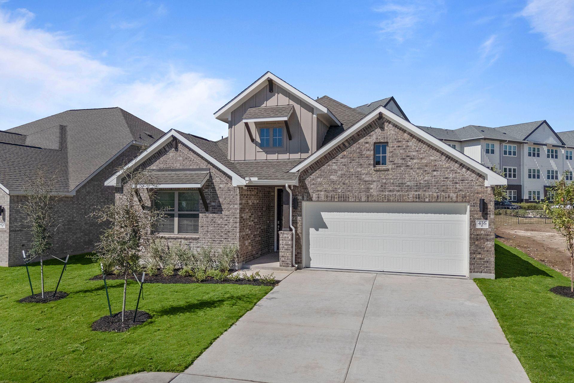 416 Ridgewell Loop Property Photo 2