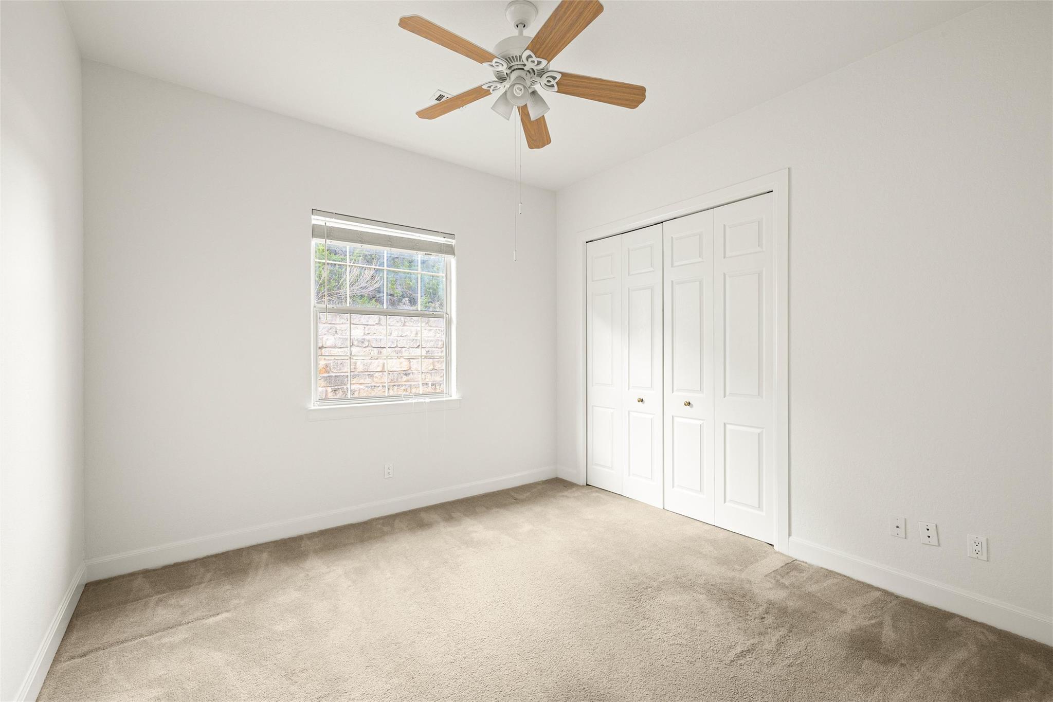 1034 Sunset Canyon Dr Property Photo 32