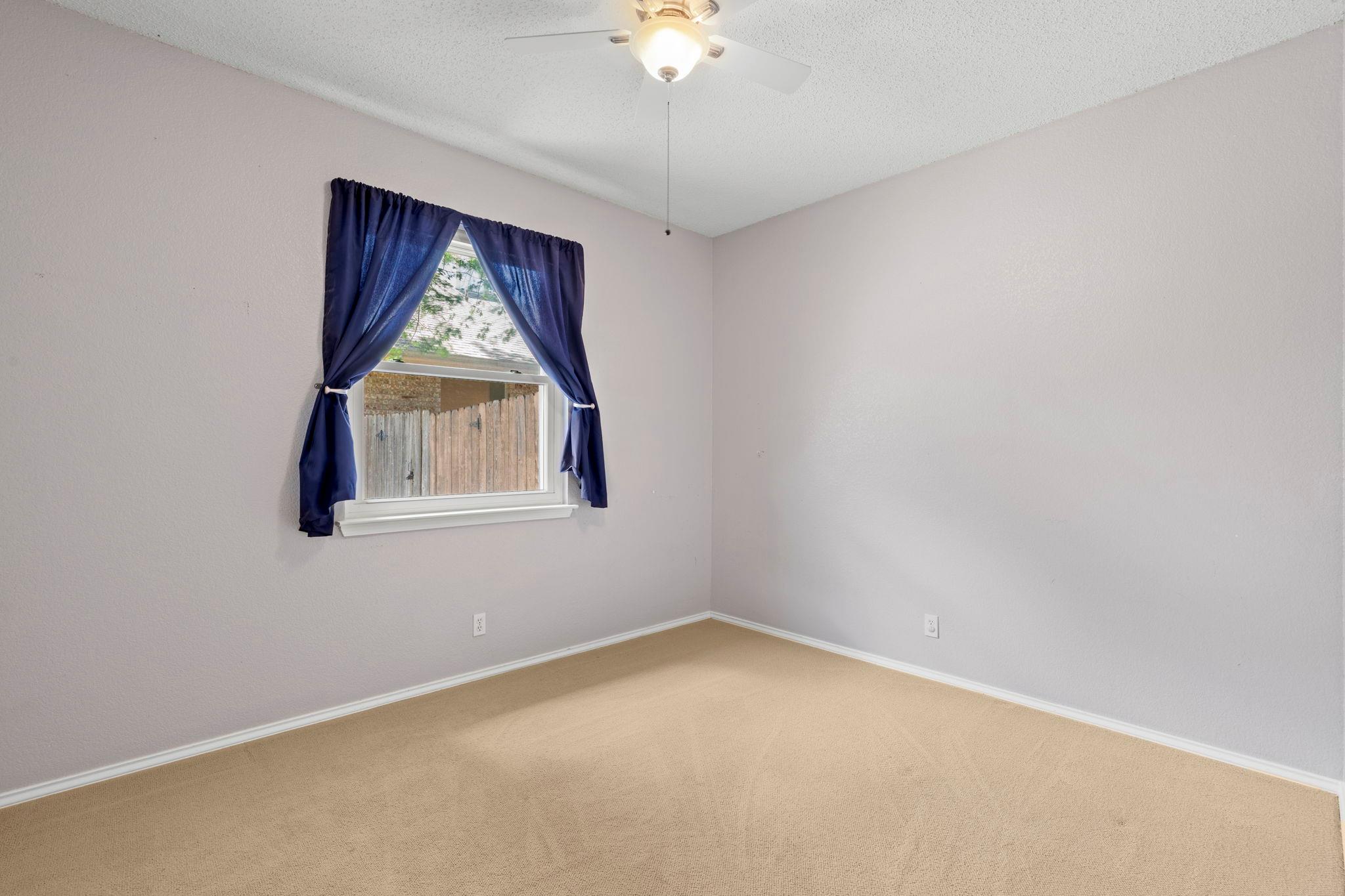 17002 Cranston Dr Property Photo 27