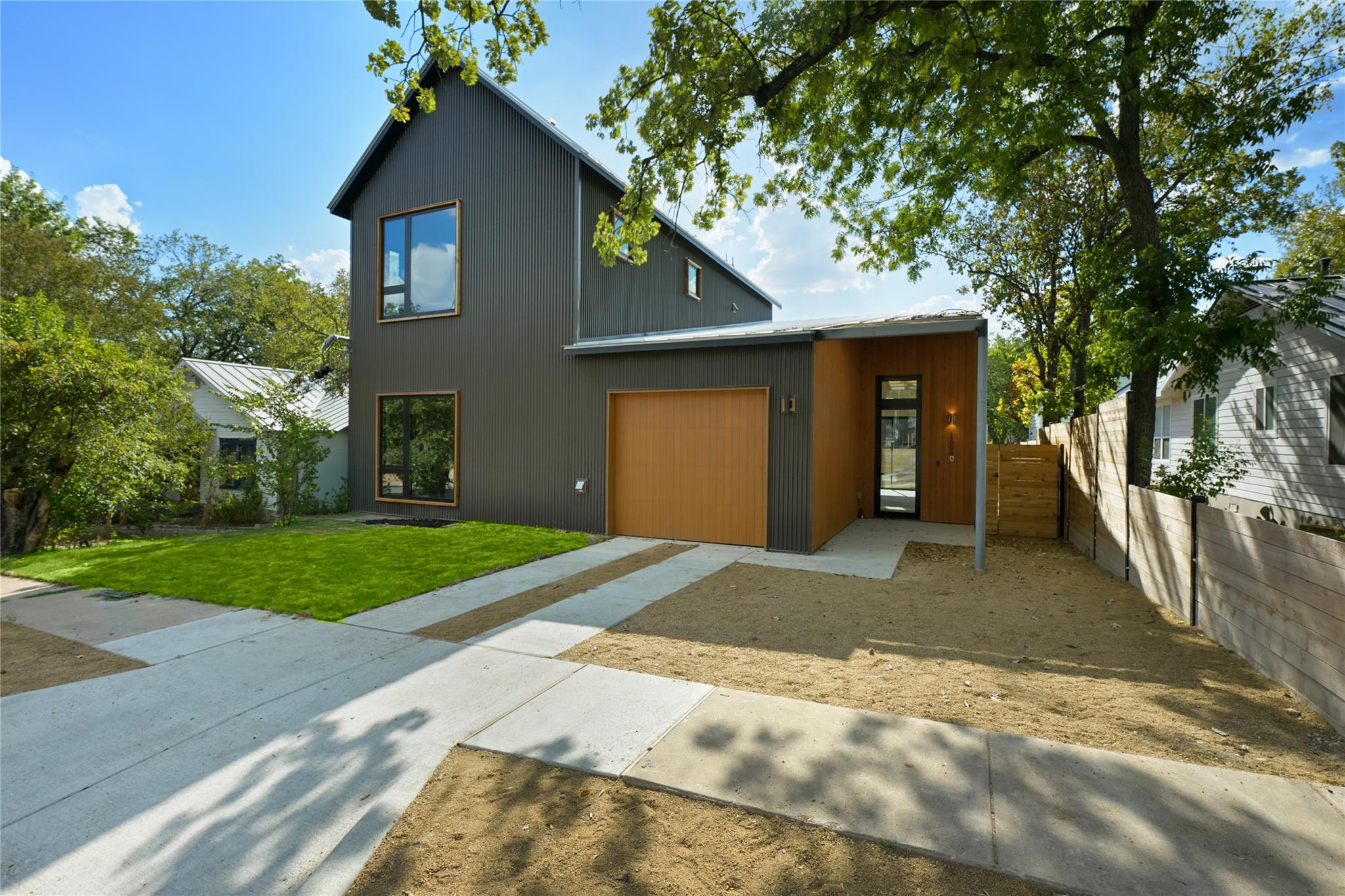 1606 Cedar Ave #A Property Photo 1