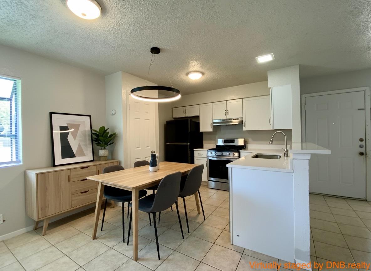 2300 Cedrick Cv #b Property Photo 17