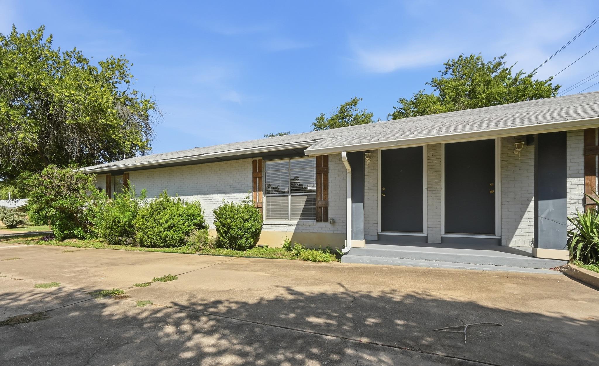 2712 Saint Edwards Cir #a Property Photo 1