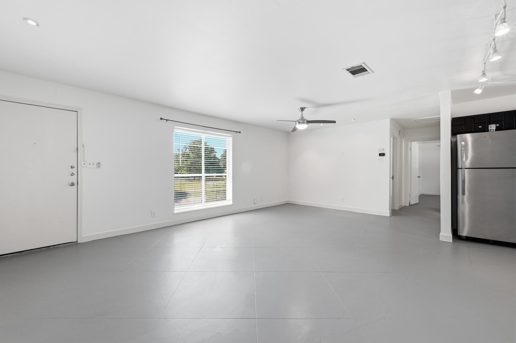 2712 Saint Edwards Cir #a Property Photo 6