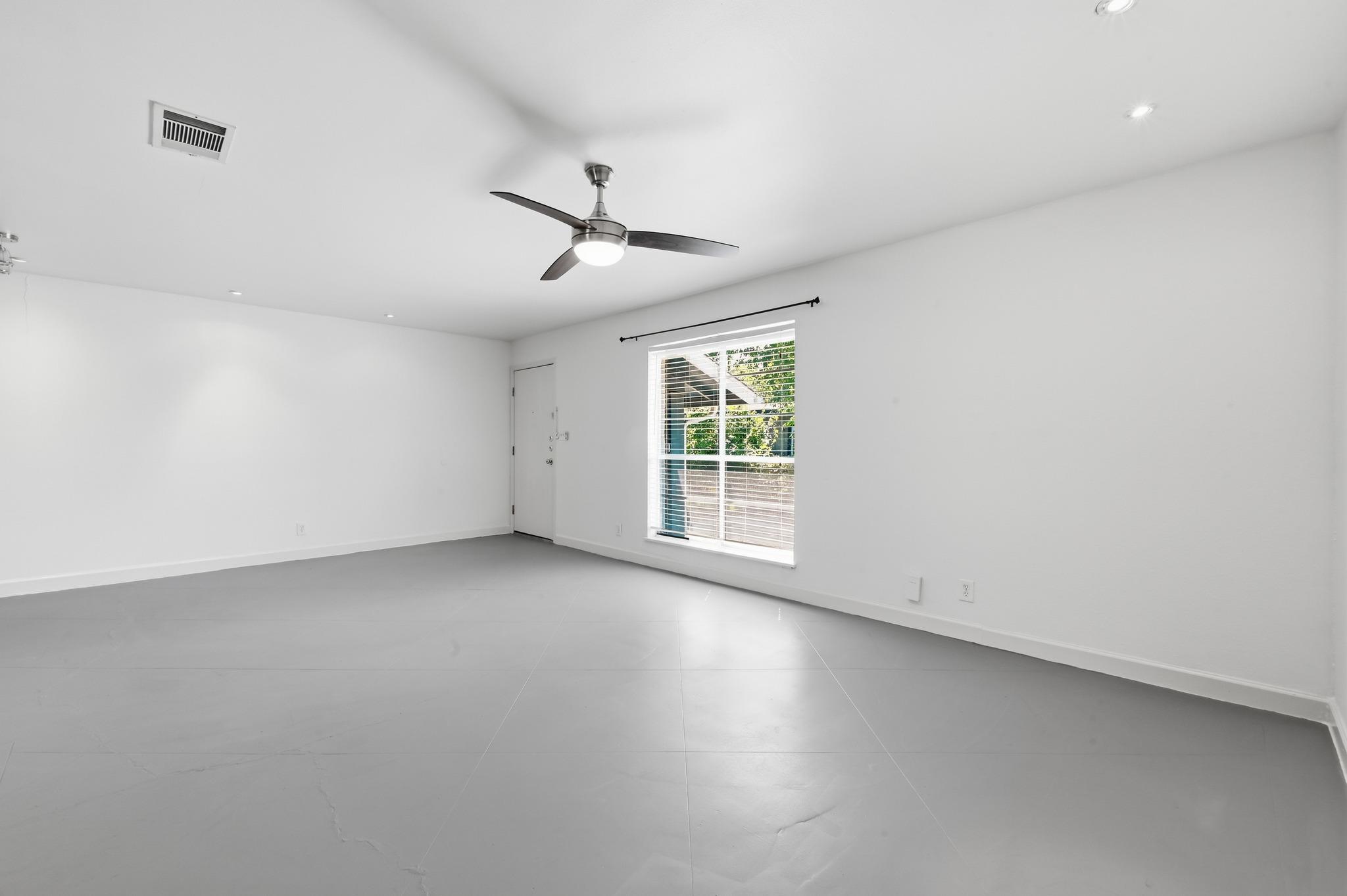 2712 Saint Edwards Cir #a Property Photo 7