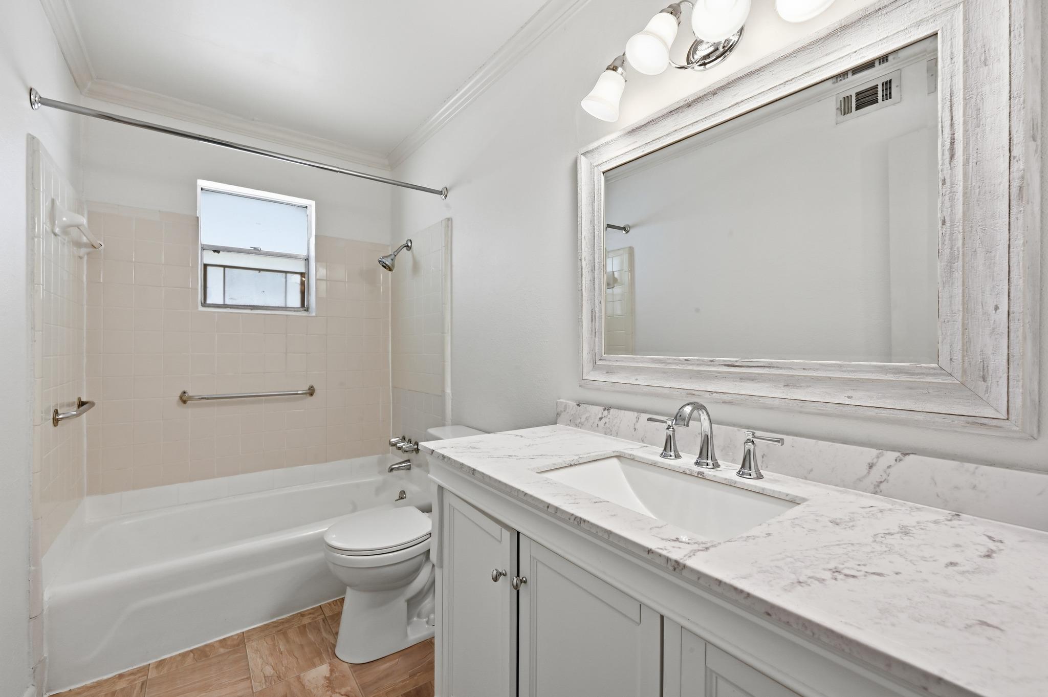 2712 Saint Edwards Cir #a Property Photo 18