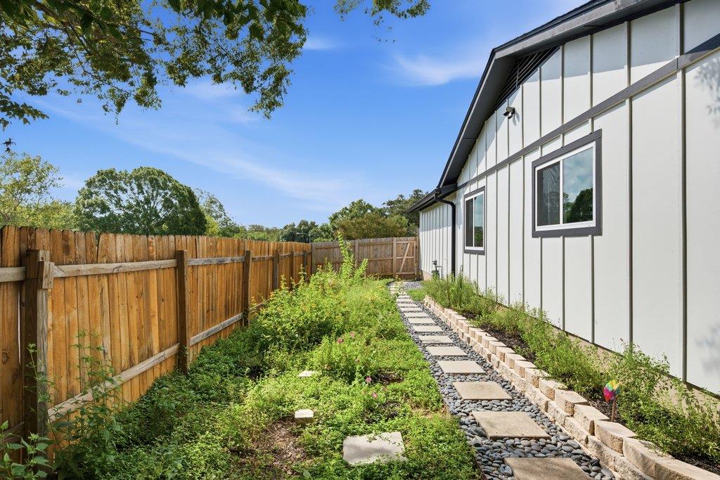 8500 Kearsarge Cv Property Photo 40