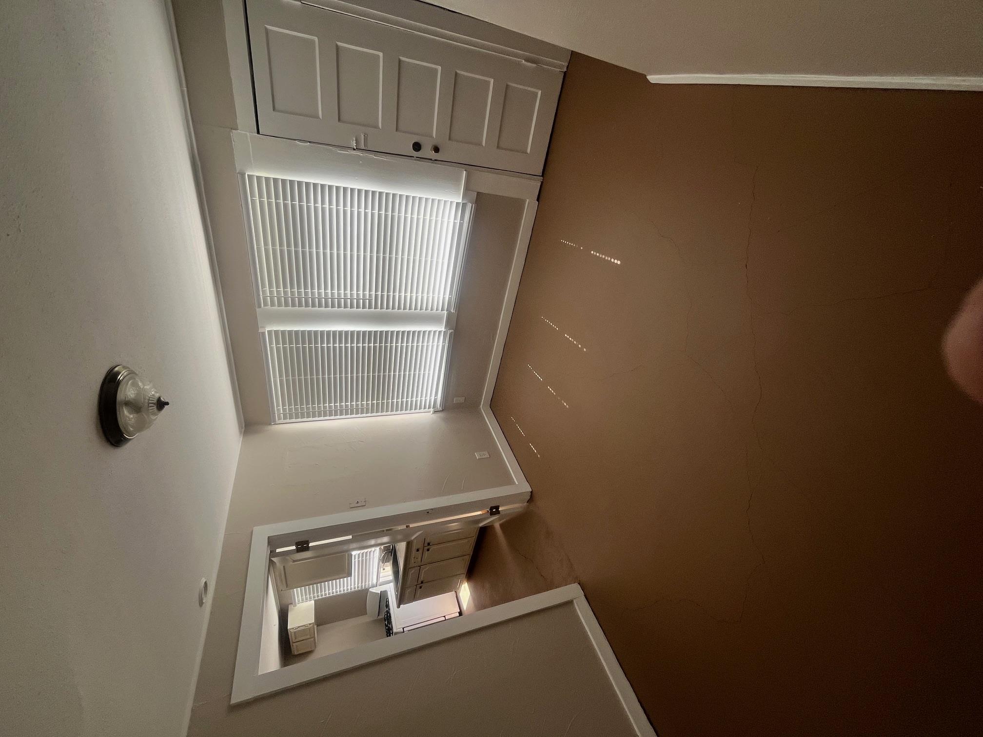 1609 Morgan Ln #d Property Photo 5