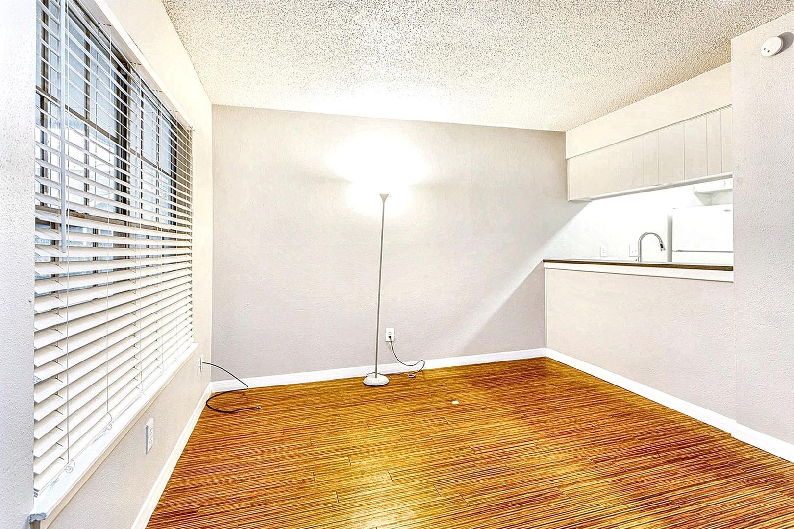 4007 Avenue C None #104 Property Photo 3