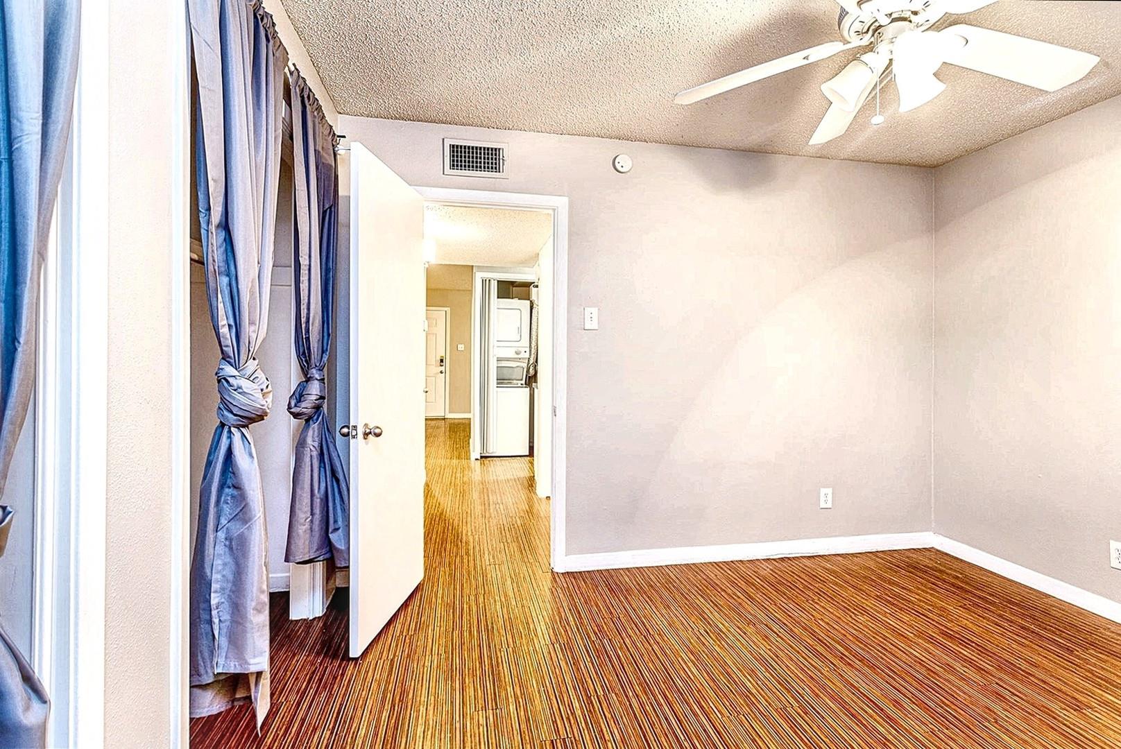 4007 Avenue C None #104 Property Photo 9