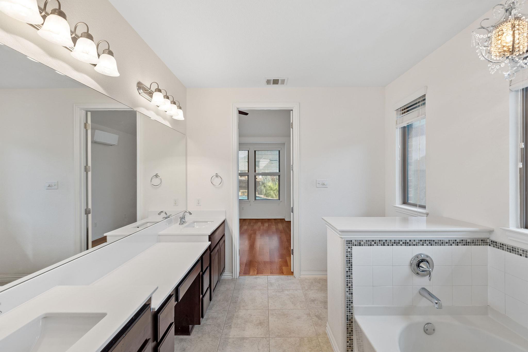 3320 Magellan Ct Property Photo 21