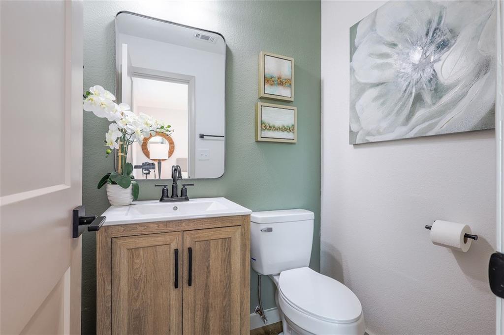 6920 Bryn Mawr Dr Property Photo 10