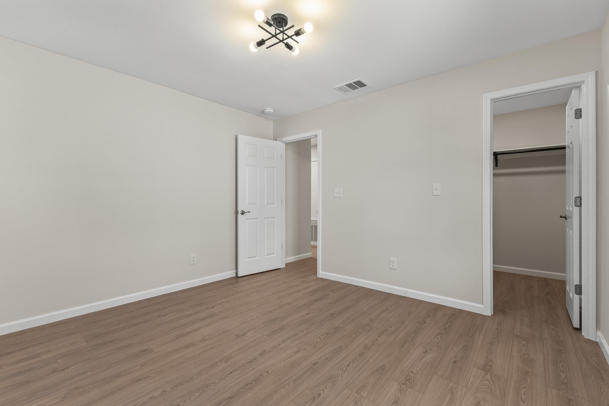 5232 Fenton Ln Property Photo 25
