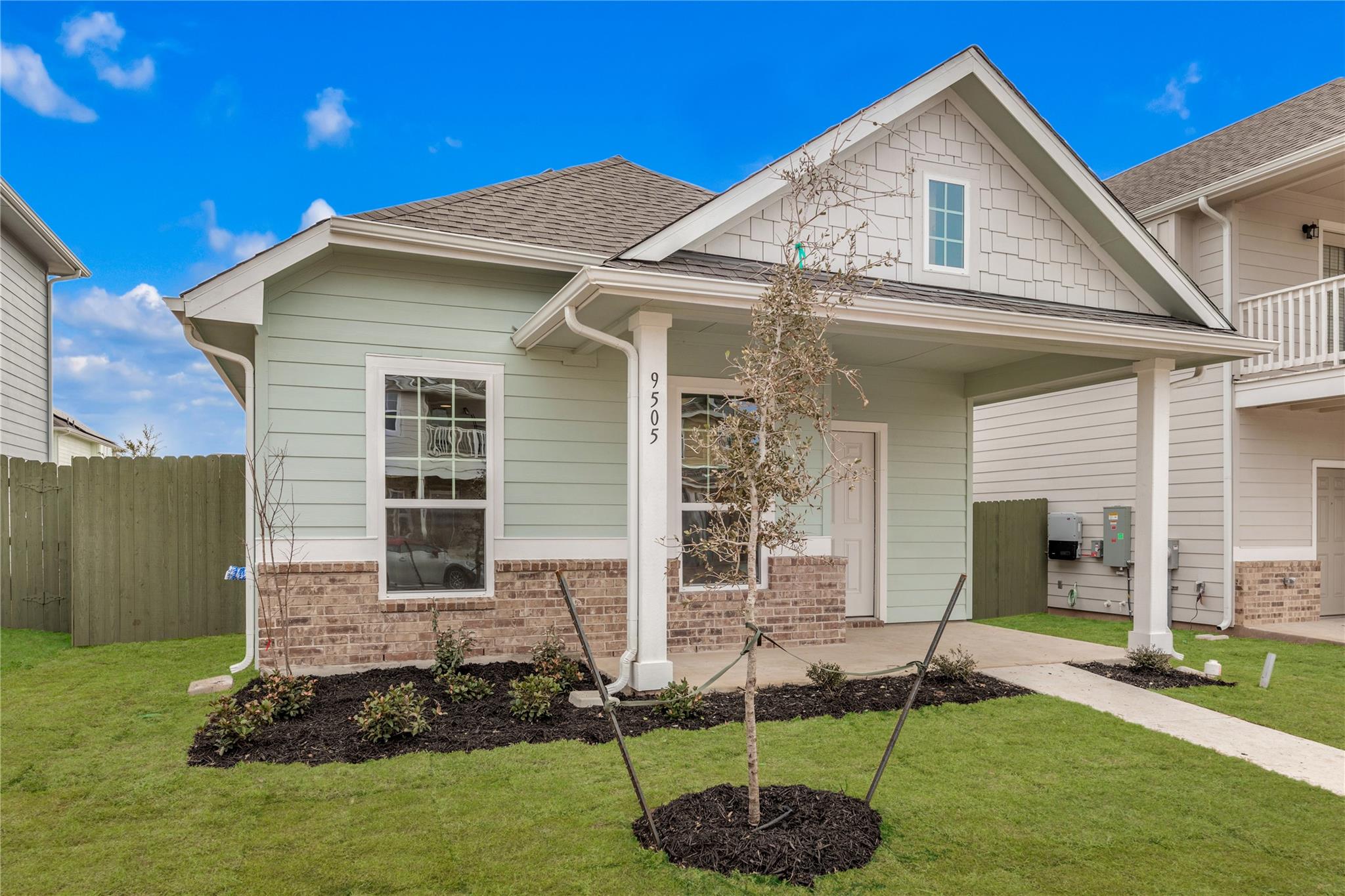 9505 Morning Iris Dr Property Photo 1