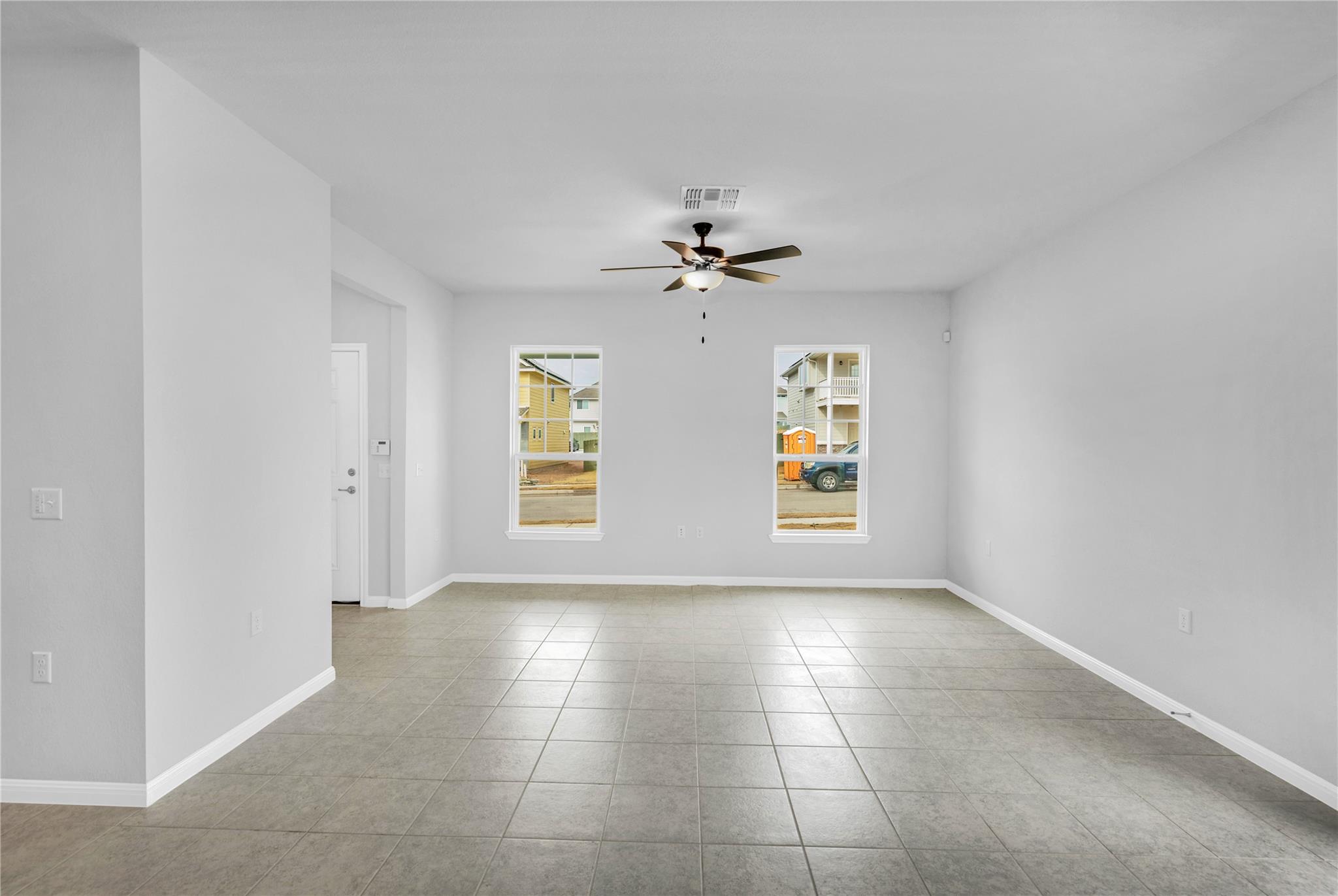 9505 Morning Iris Dr Property Photo 9