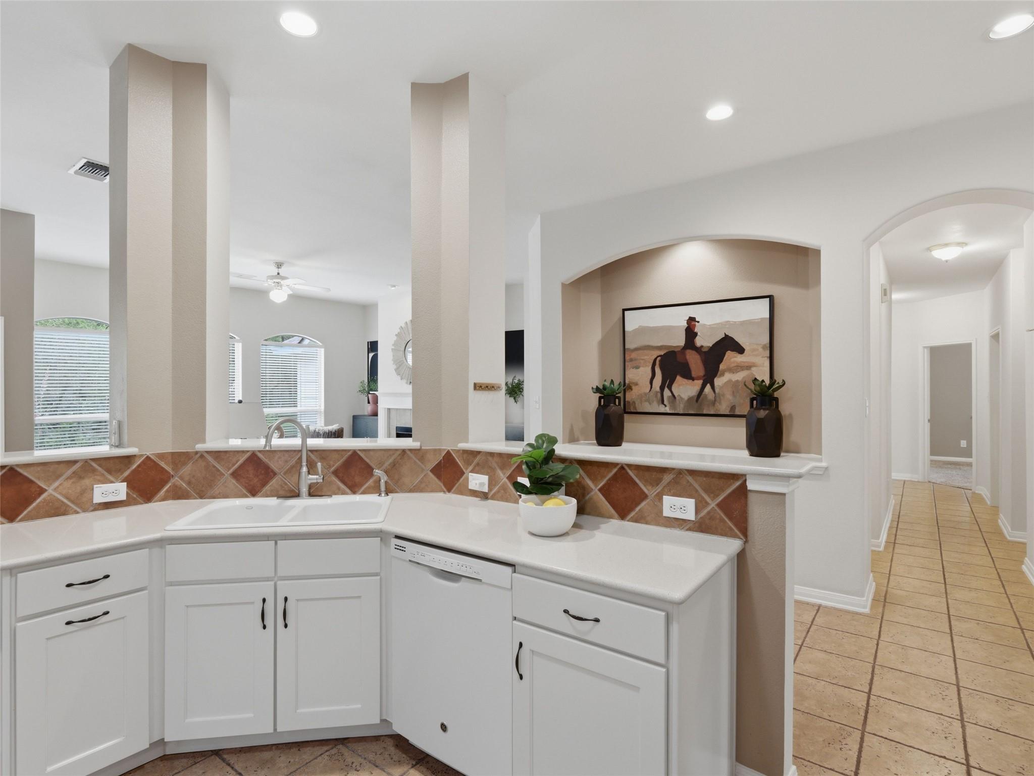 29 Horseshoe Trl Property Photo 10