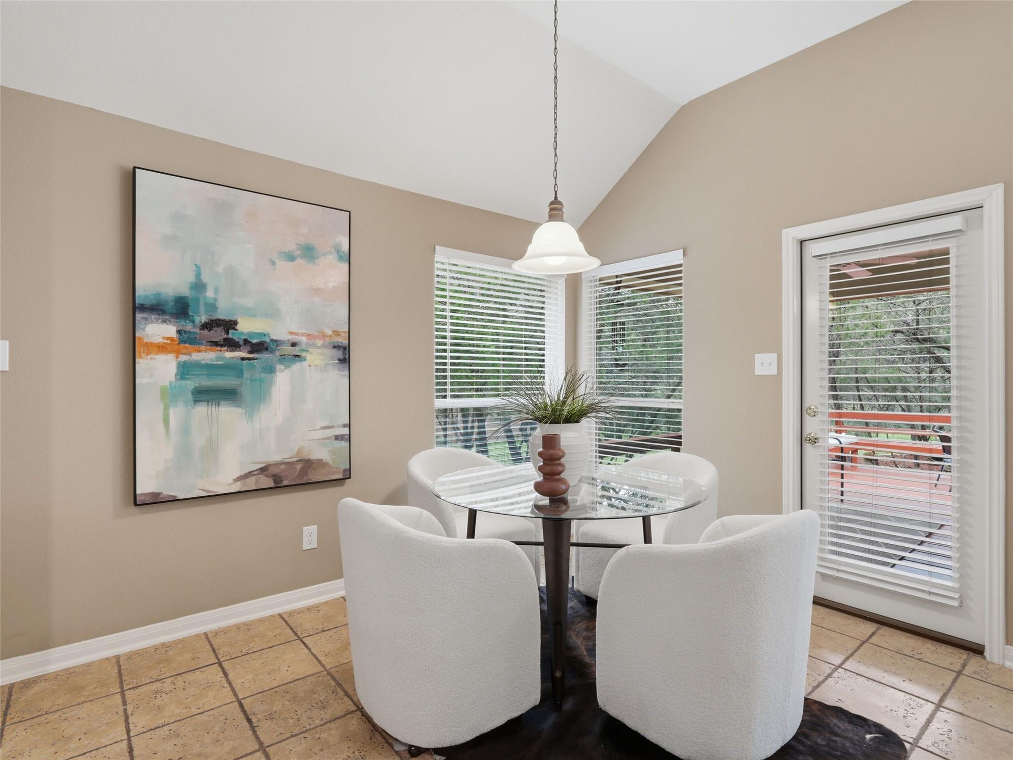 29 Horseshoe Trl Property Photo 11