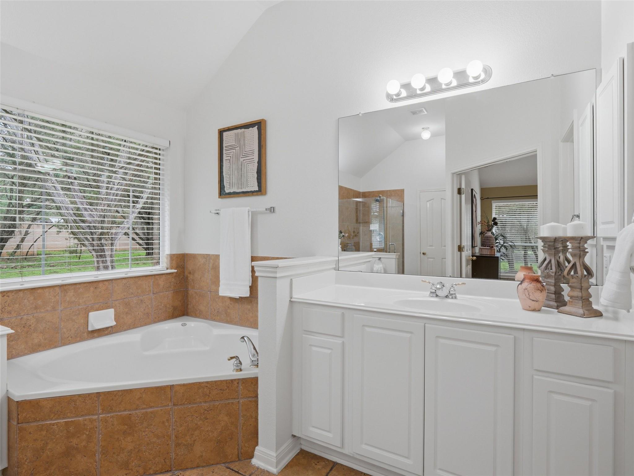 29 Horseshoe Trl Property Photo 17