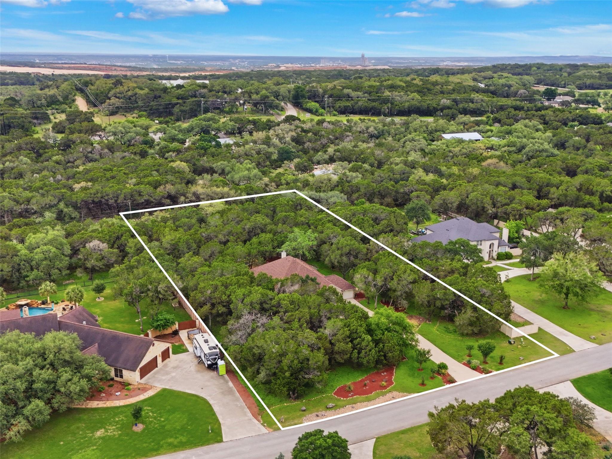 29 Horseshoe Trl Property Photo 34