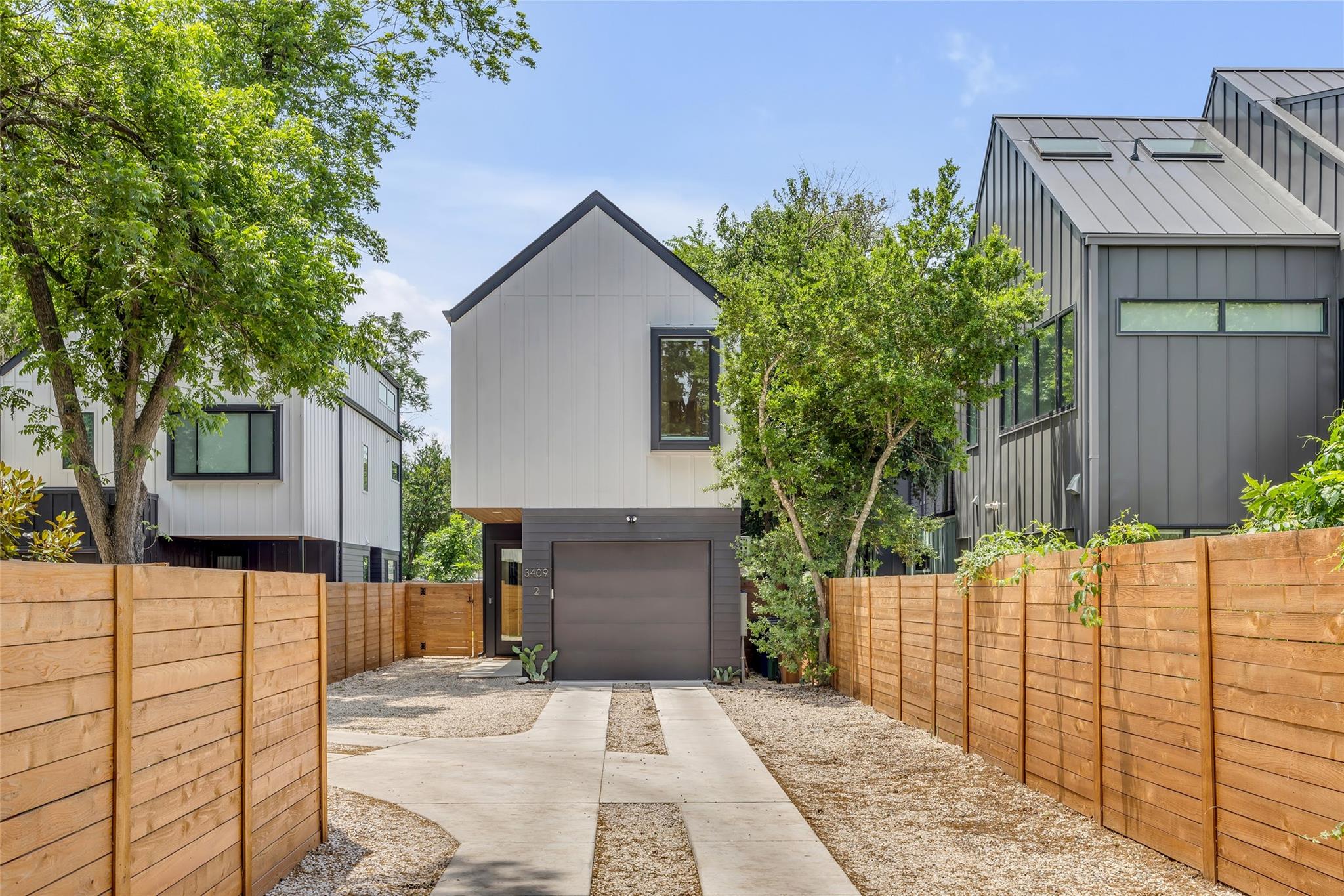 3409 Neal St #2