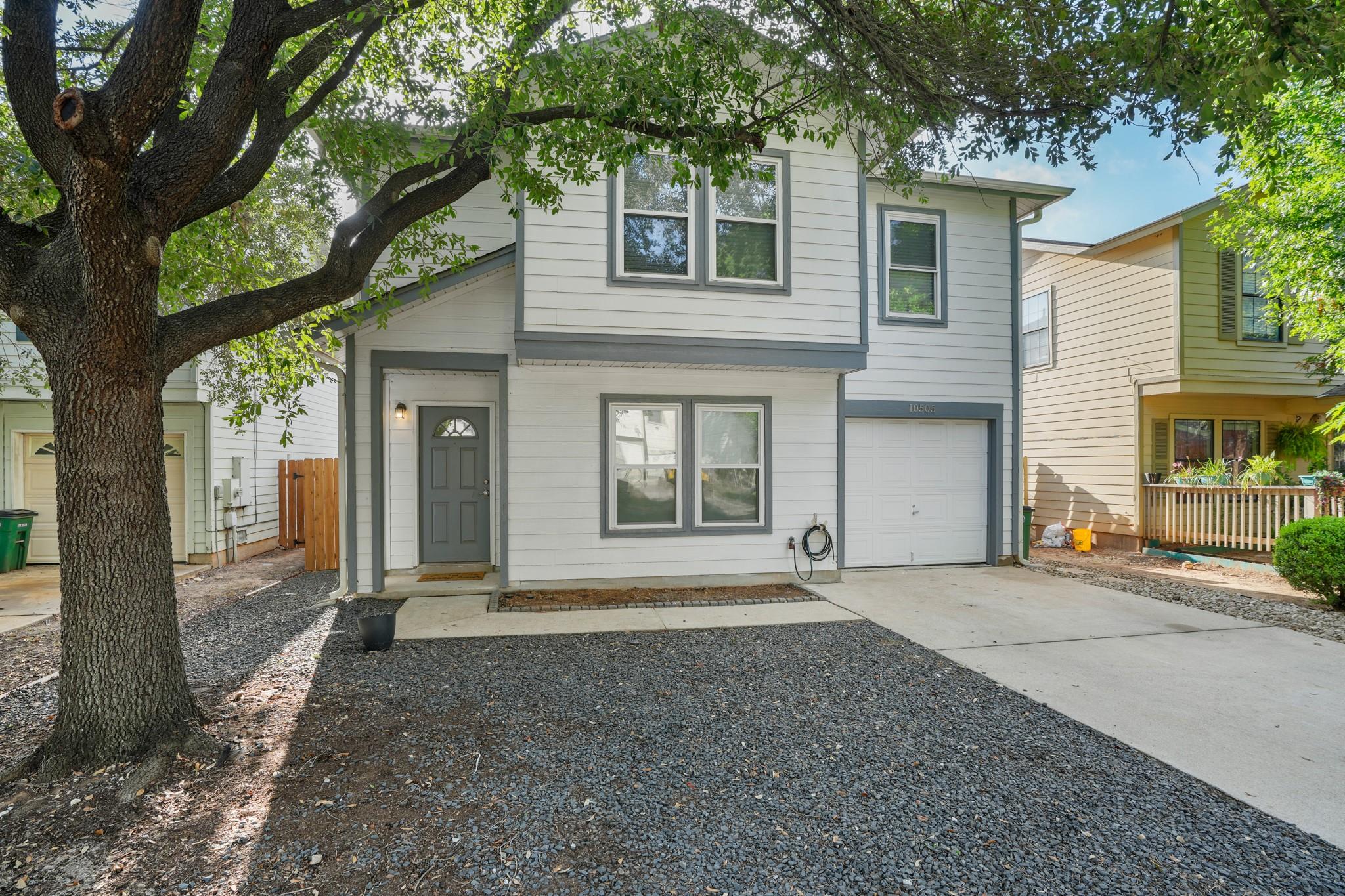 10505 Garbacz Dr Property Photo 3