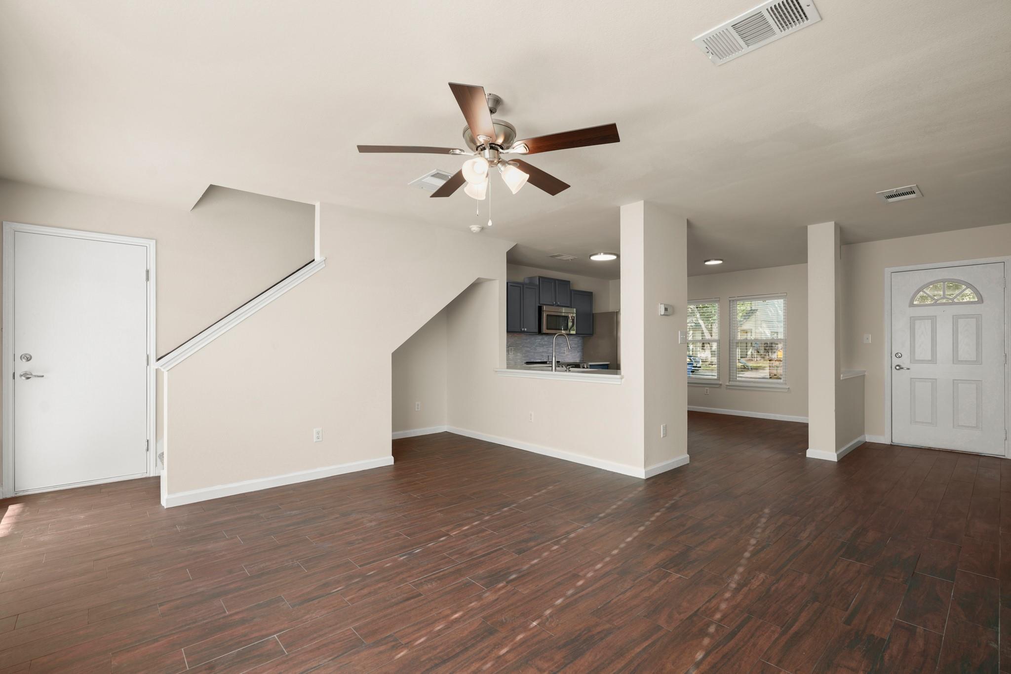 10505 Garbacz Dr Property Photo 8