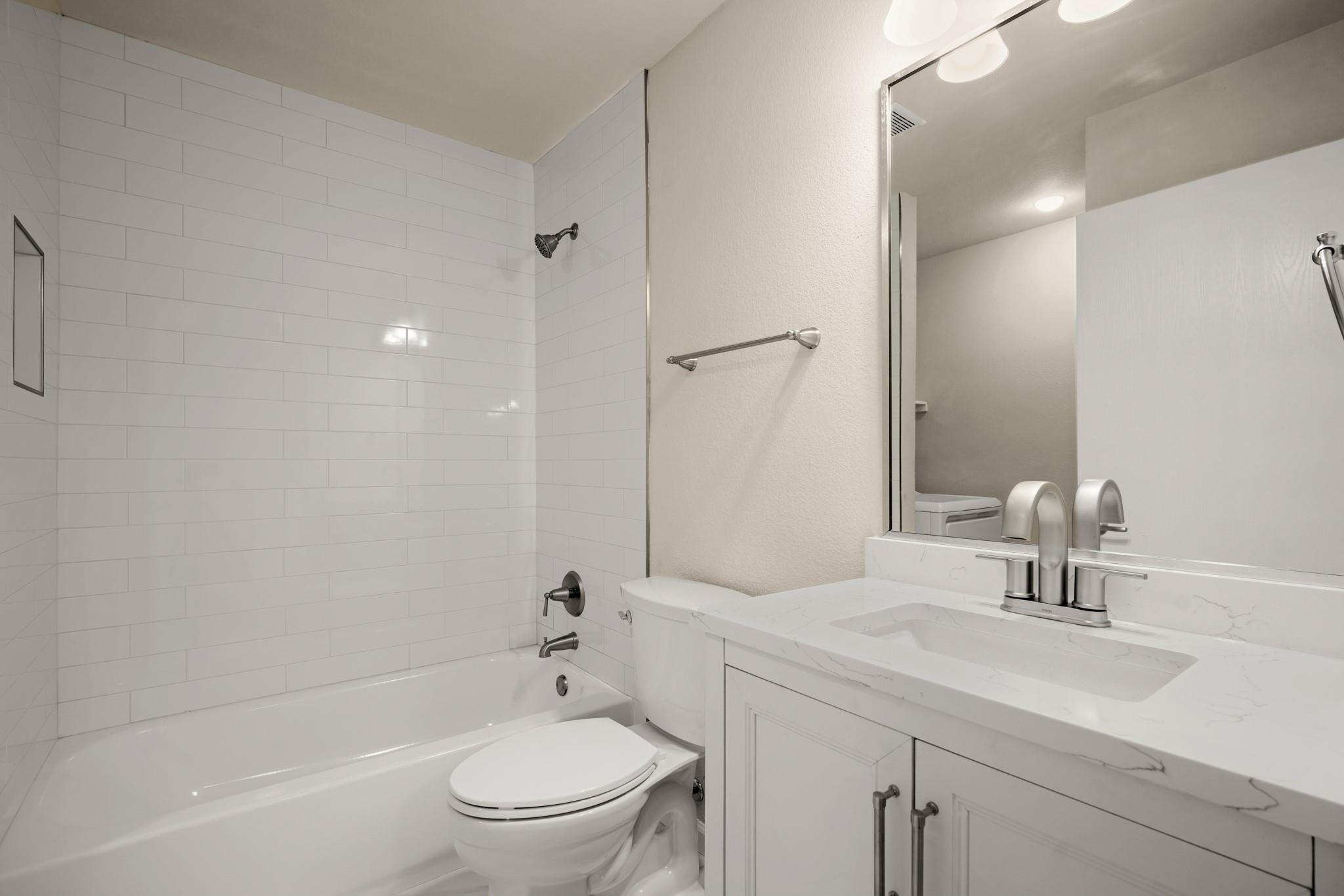 10505 Garbacz Dr Property Photo 14