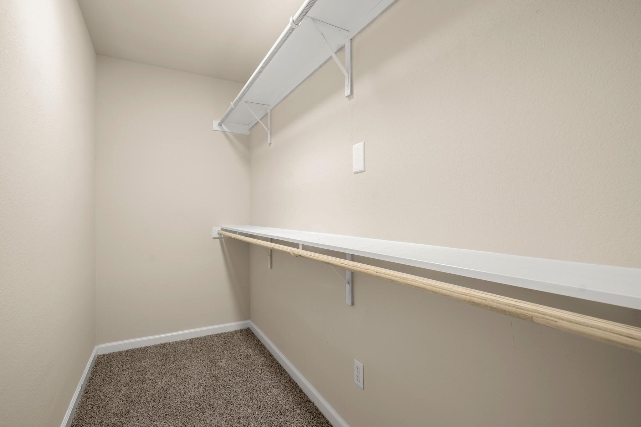 10505 Garbacz Dr Property Photo 20