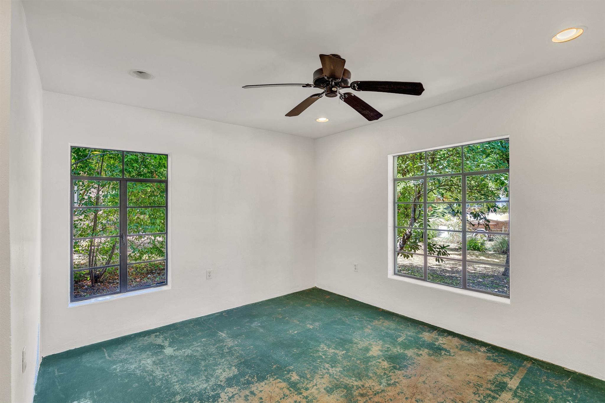 1208 Fairwood Rd Property Photo 29