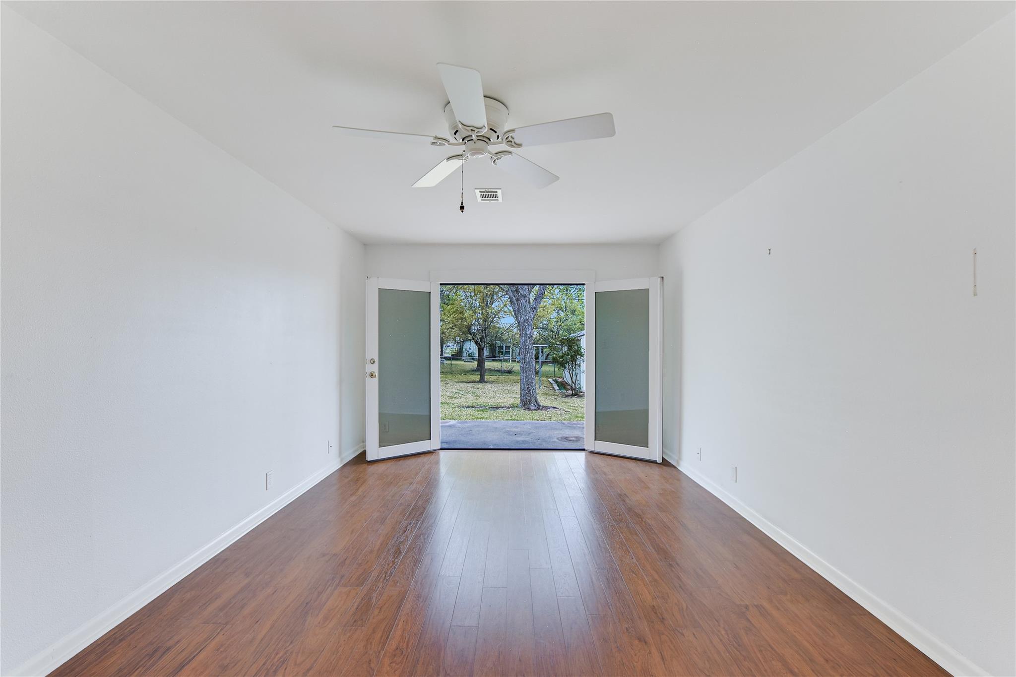 1513 Beckett St Property Photo 4