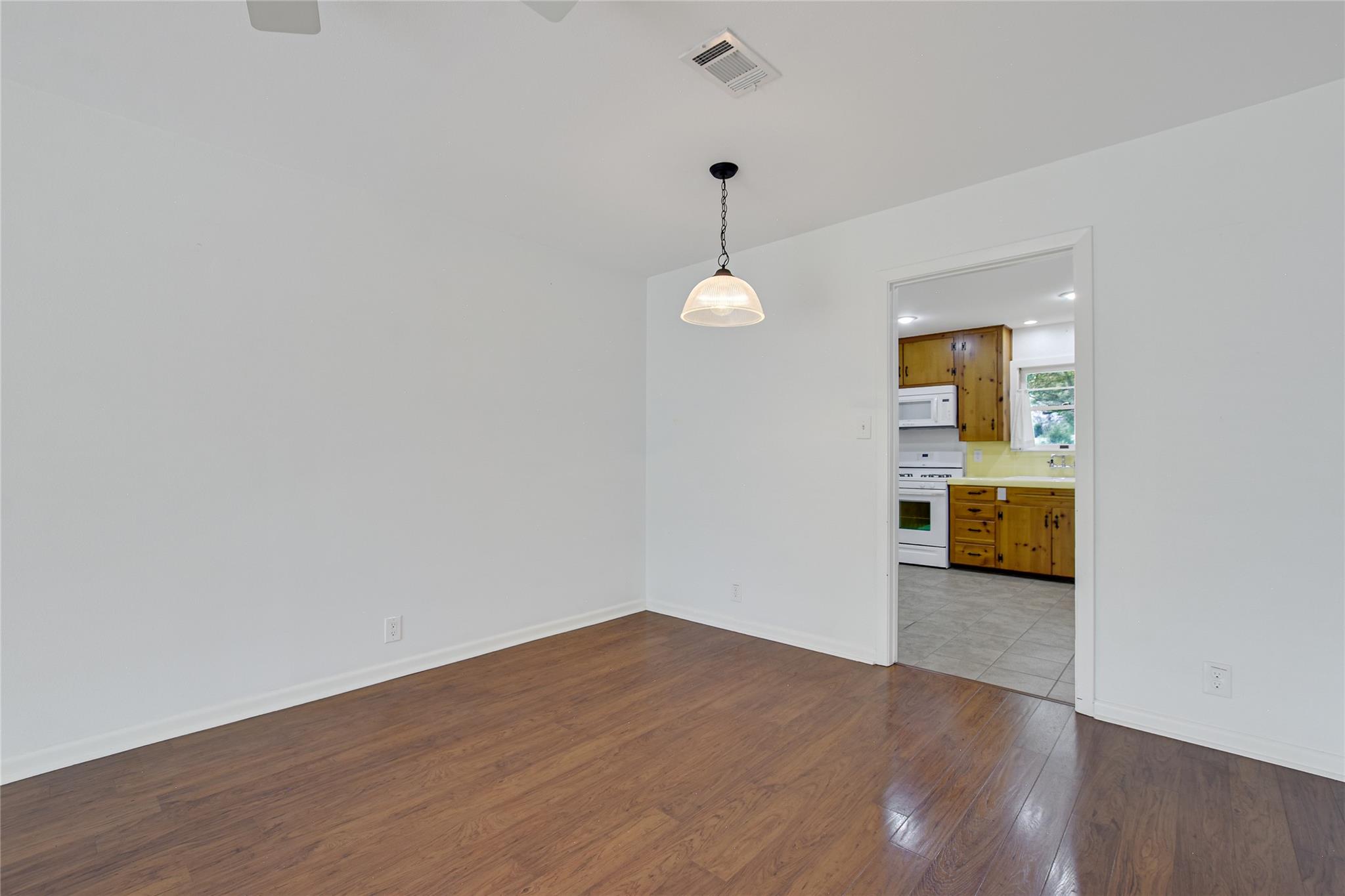 1513 Beckett St Property Photo 6