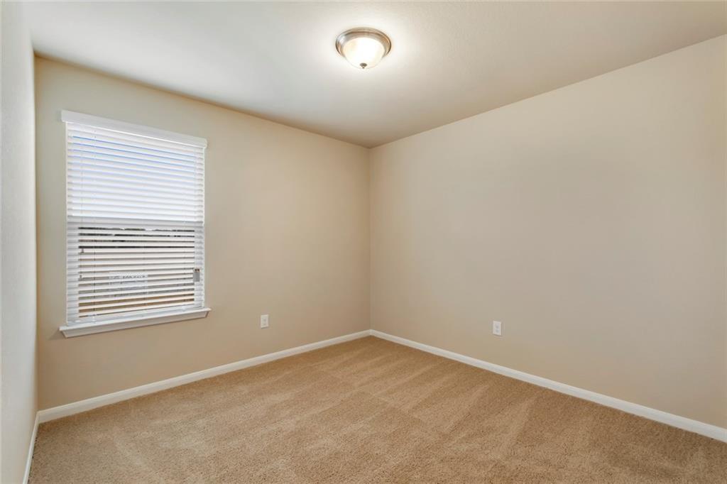 944 Palo Duro Dr Property Photo 2