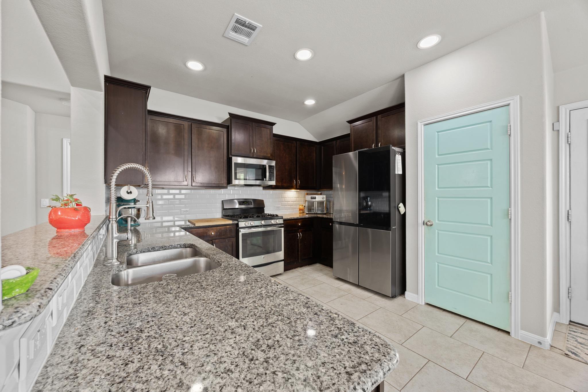 609 Jess Maynard Trl Property Photo 8