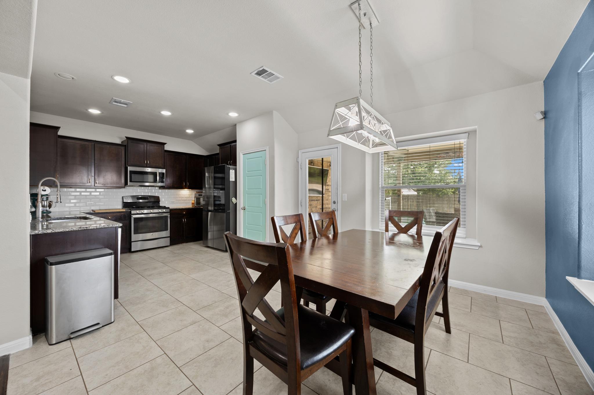 609 Jess Maynard Trl Property Photo 10