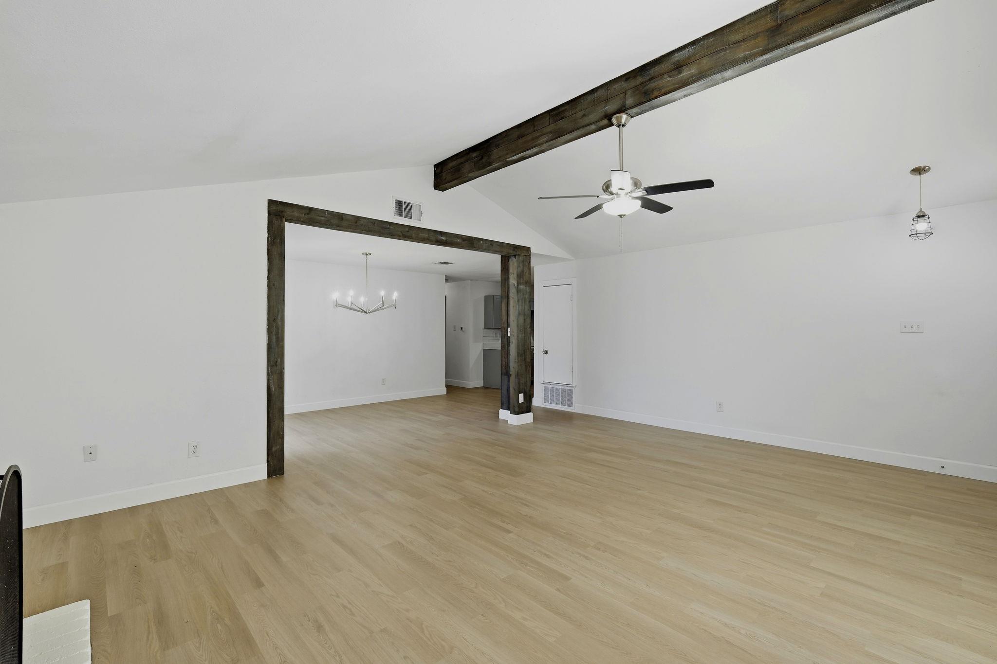 11104 Ptarmigan Dr Property Photo 4