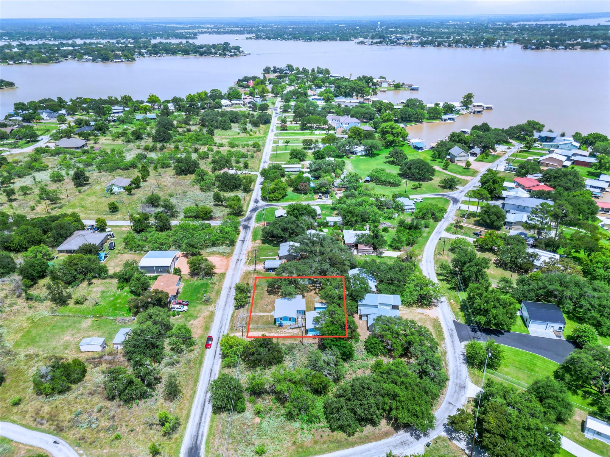 106 Beach Dr Property Photo 1