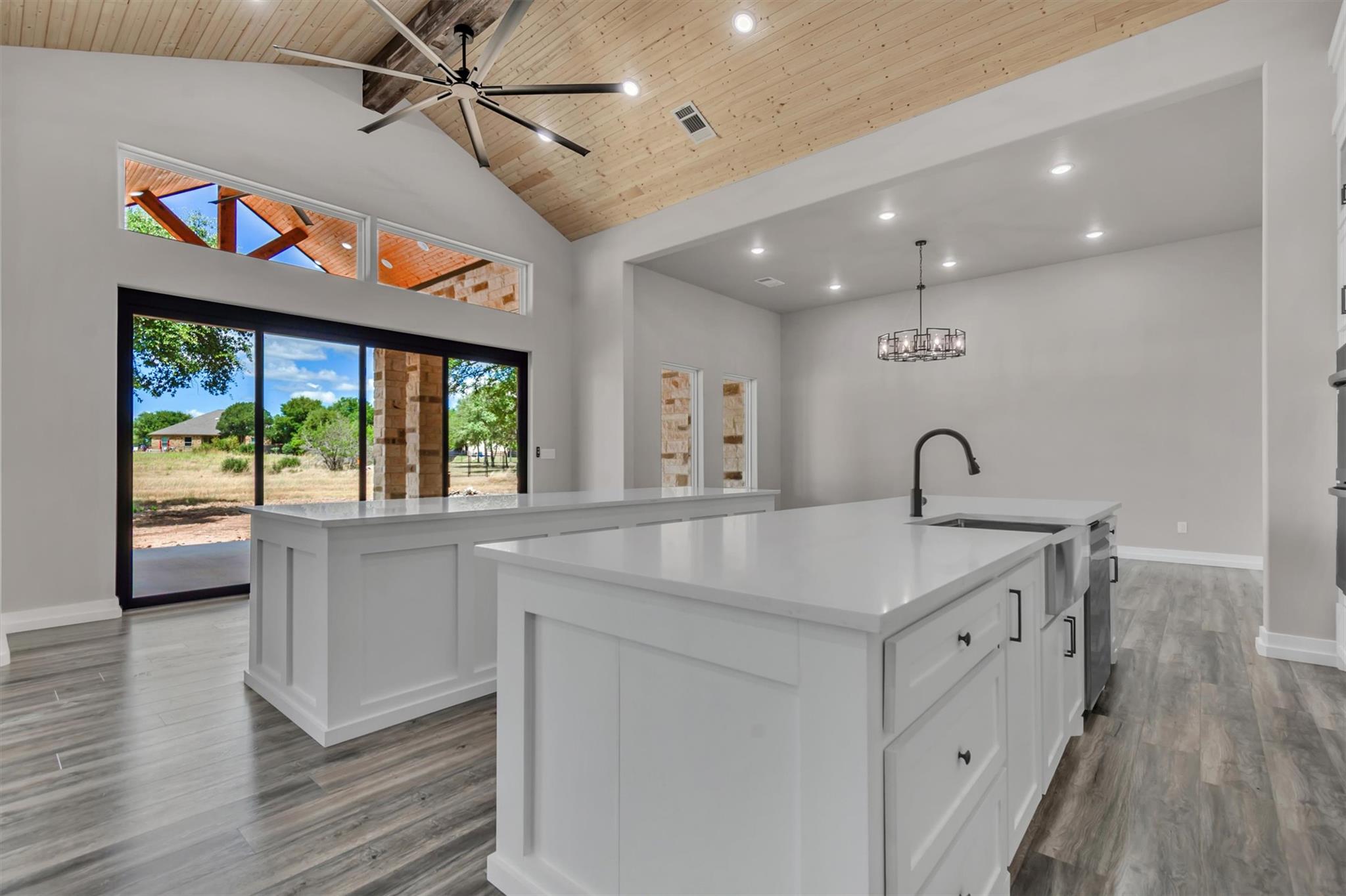 265 Sunday Dr Property Photo 14