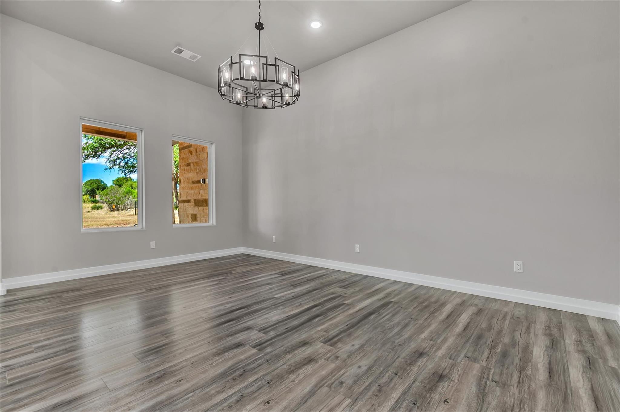 265 Sunday Dr Property Photo 17