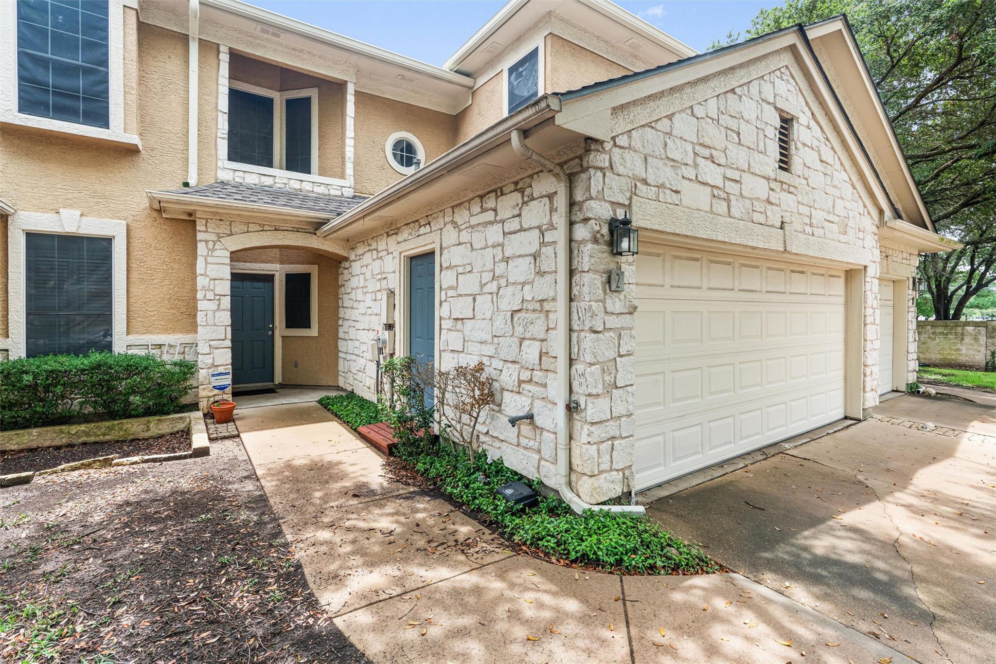 4620 W William Cannon Dr #2 Property Photo 2