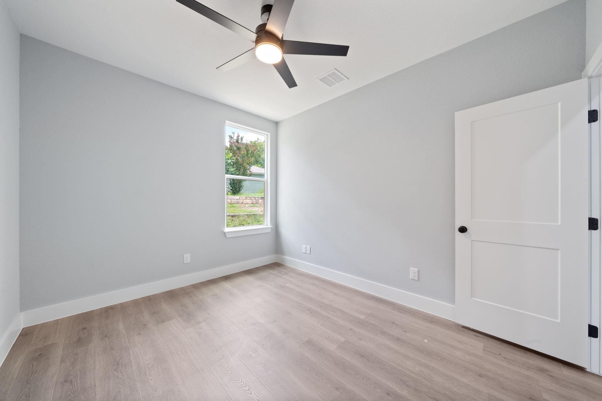 106 Halawa Ct Property Photo 24