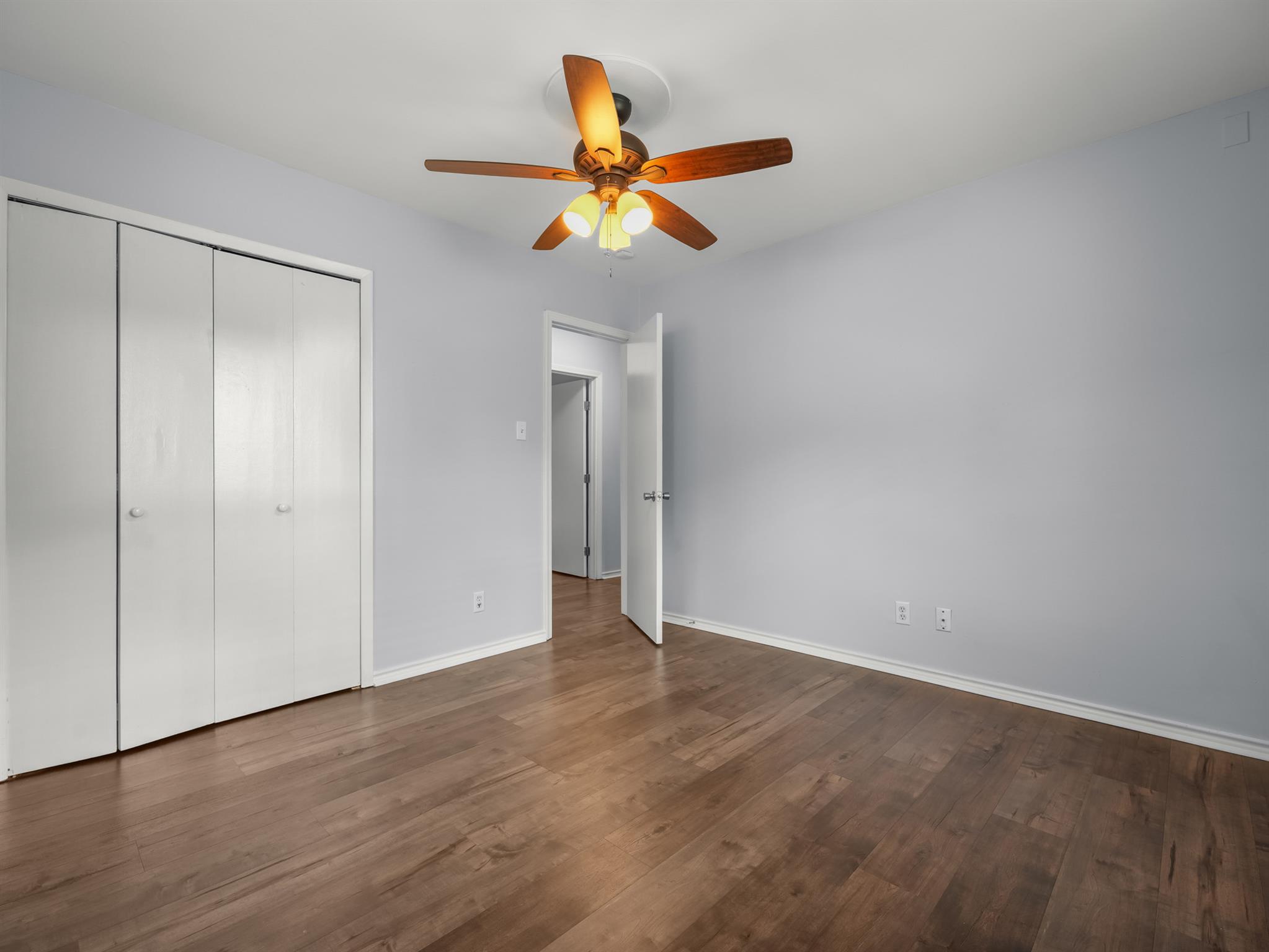 8010 Camden Dr Property Photo 22