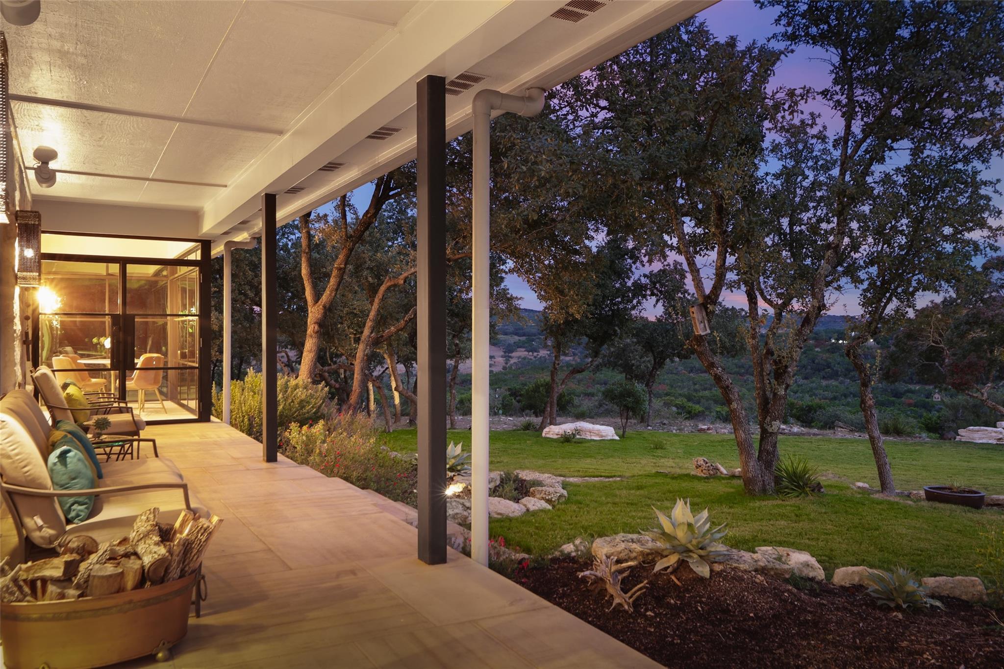 2900 Stagecoach Ranch Loop Property Photo 12