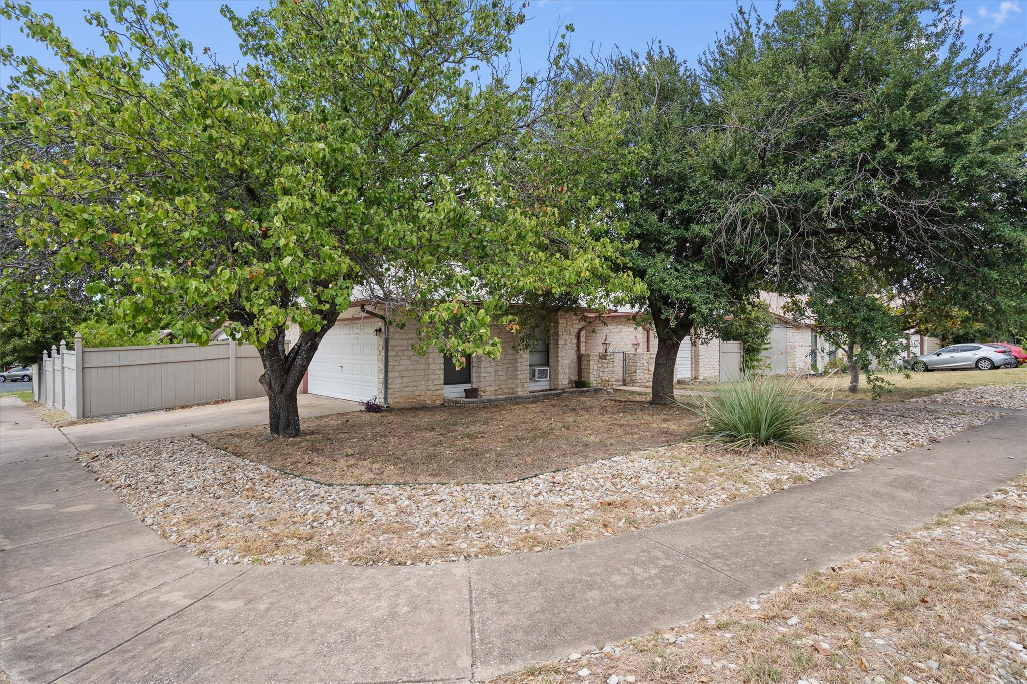 13108 Lamplight Village Ave Property Photo 2