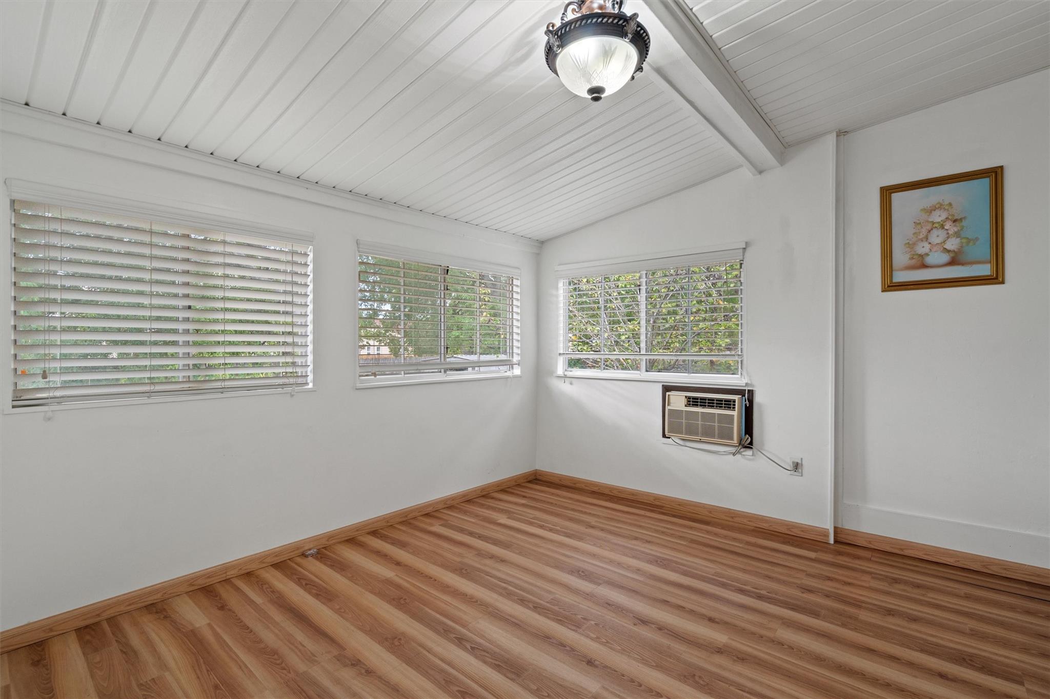 13108 Lamplight Village Ave Property Photo 12