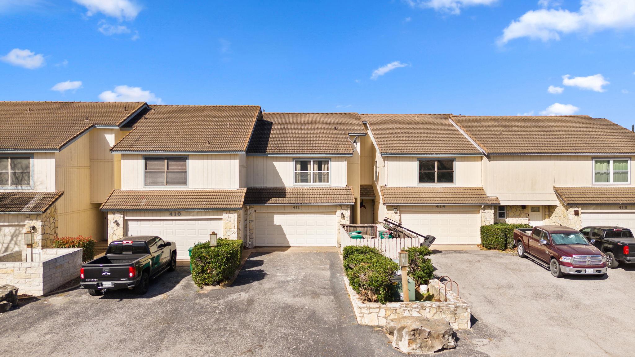 412 N Horseshoe Bay Blvd Property Photo